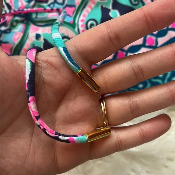 Lilly Pulitzer Adley Top in Lookin Sharp Size XS - Picture 5 of 7